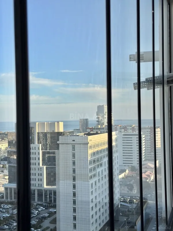 Satılır 2 otaqlı mənzil 66 m²