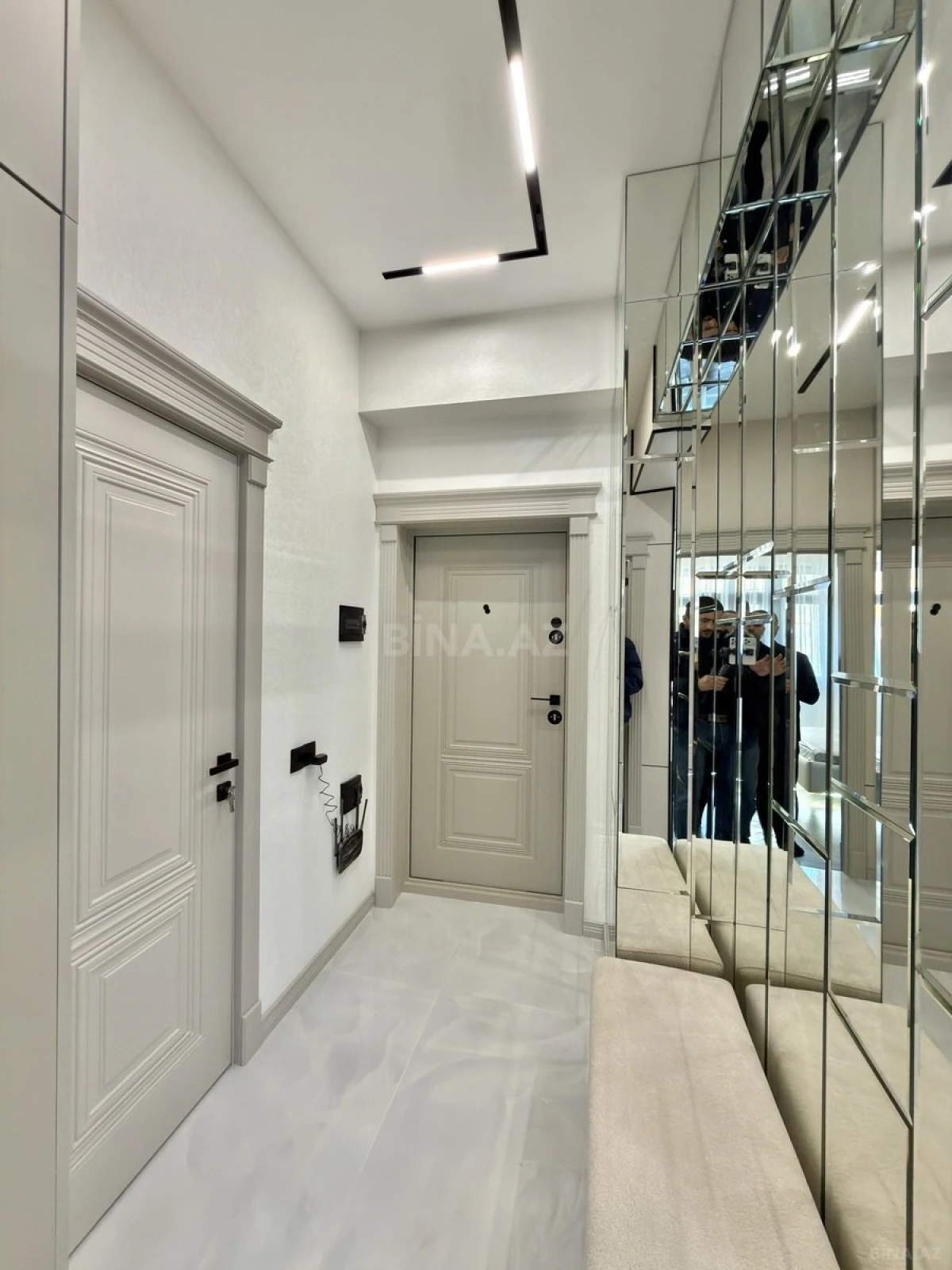 Satılır 2 otaqlı mənzil 66 m²