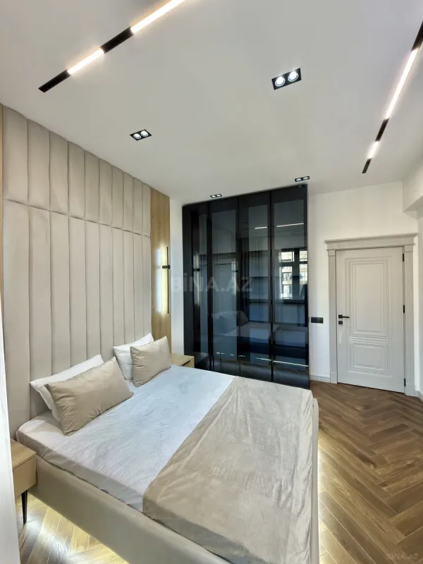 Satılır 2 otaqlı mənzil 66 m²