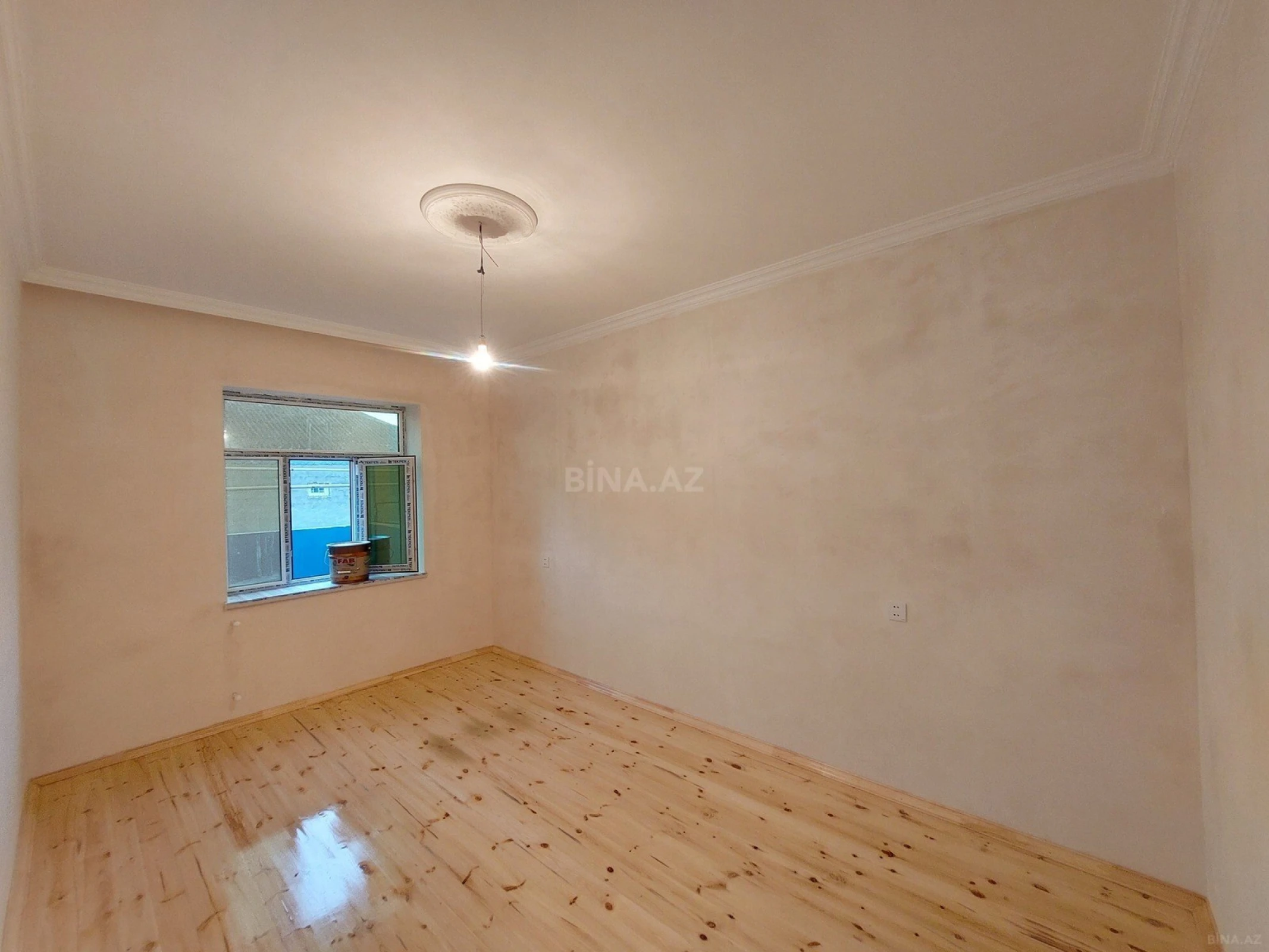 Satılır 2 otaqlı həyət evi 70 m²
