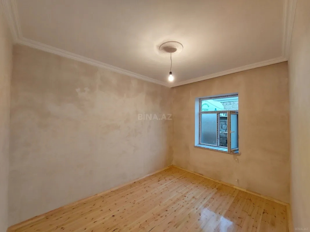 Satılır 2 otaqlı həyət evi 70 m²