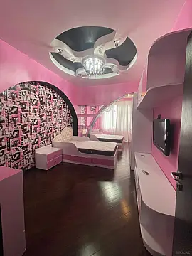 Satılır 4 otaqlı mənzil 160 m²