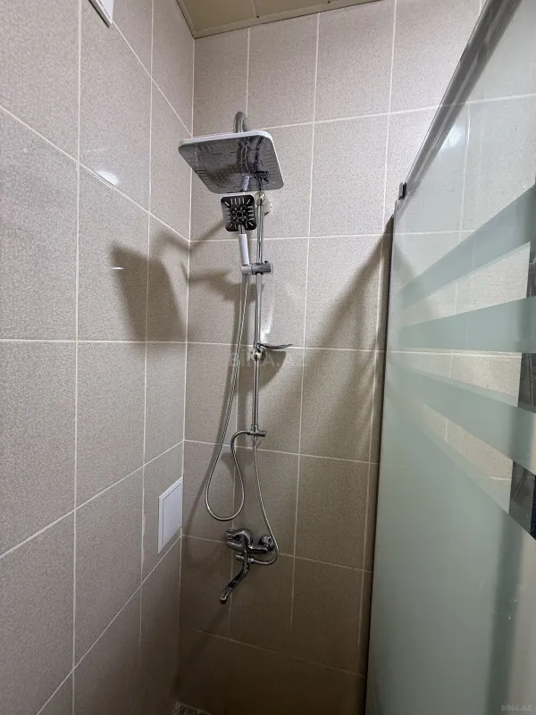 Satılır 1 otaqlı mənzil 40 m²