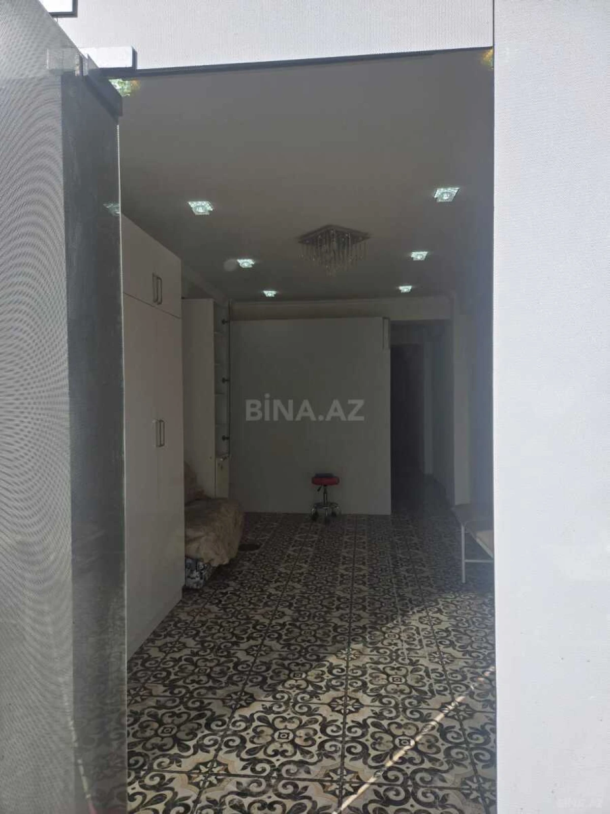 Satılır obyekt 50 m²