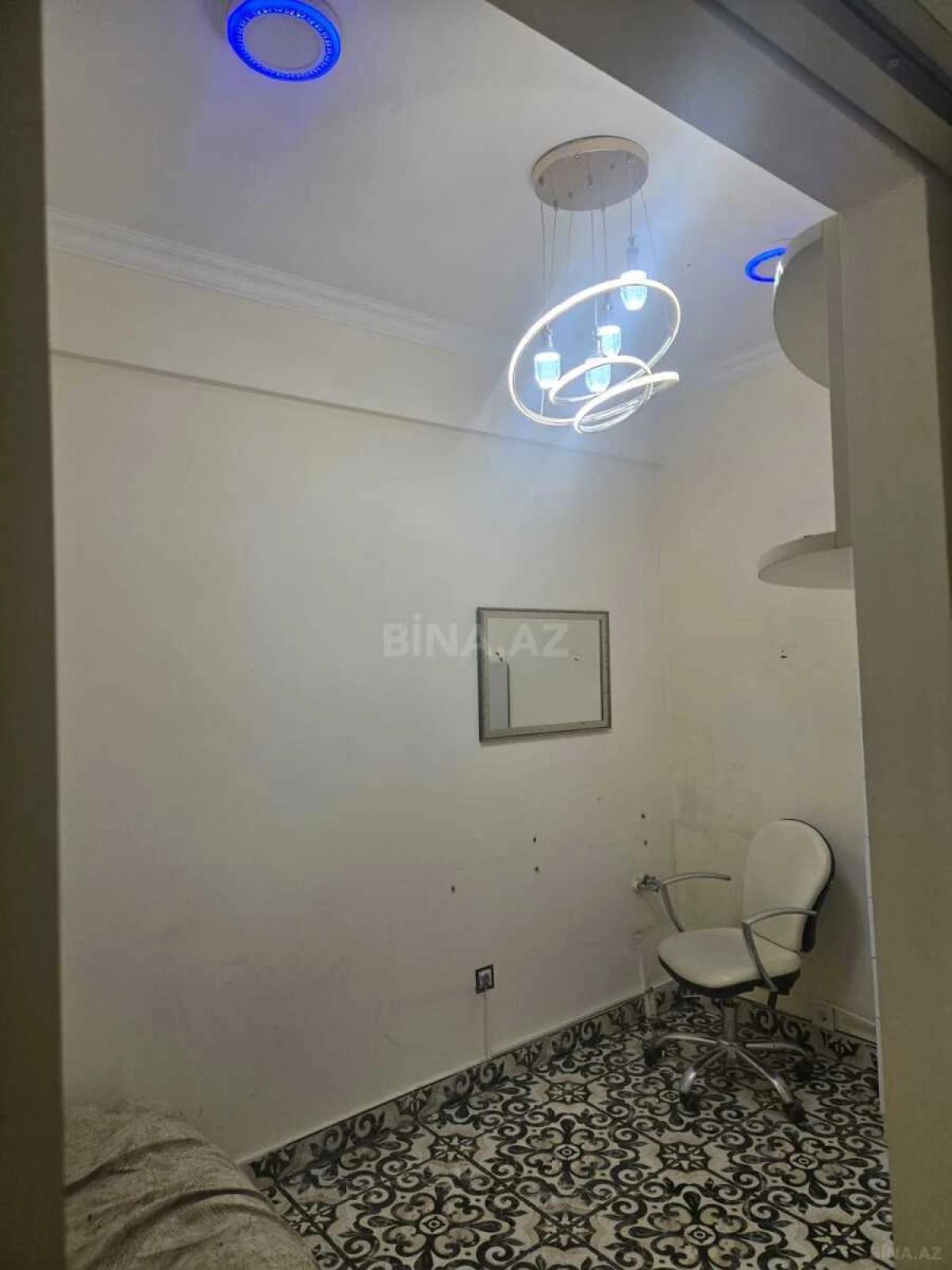 Satılır obyekt 50 m²