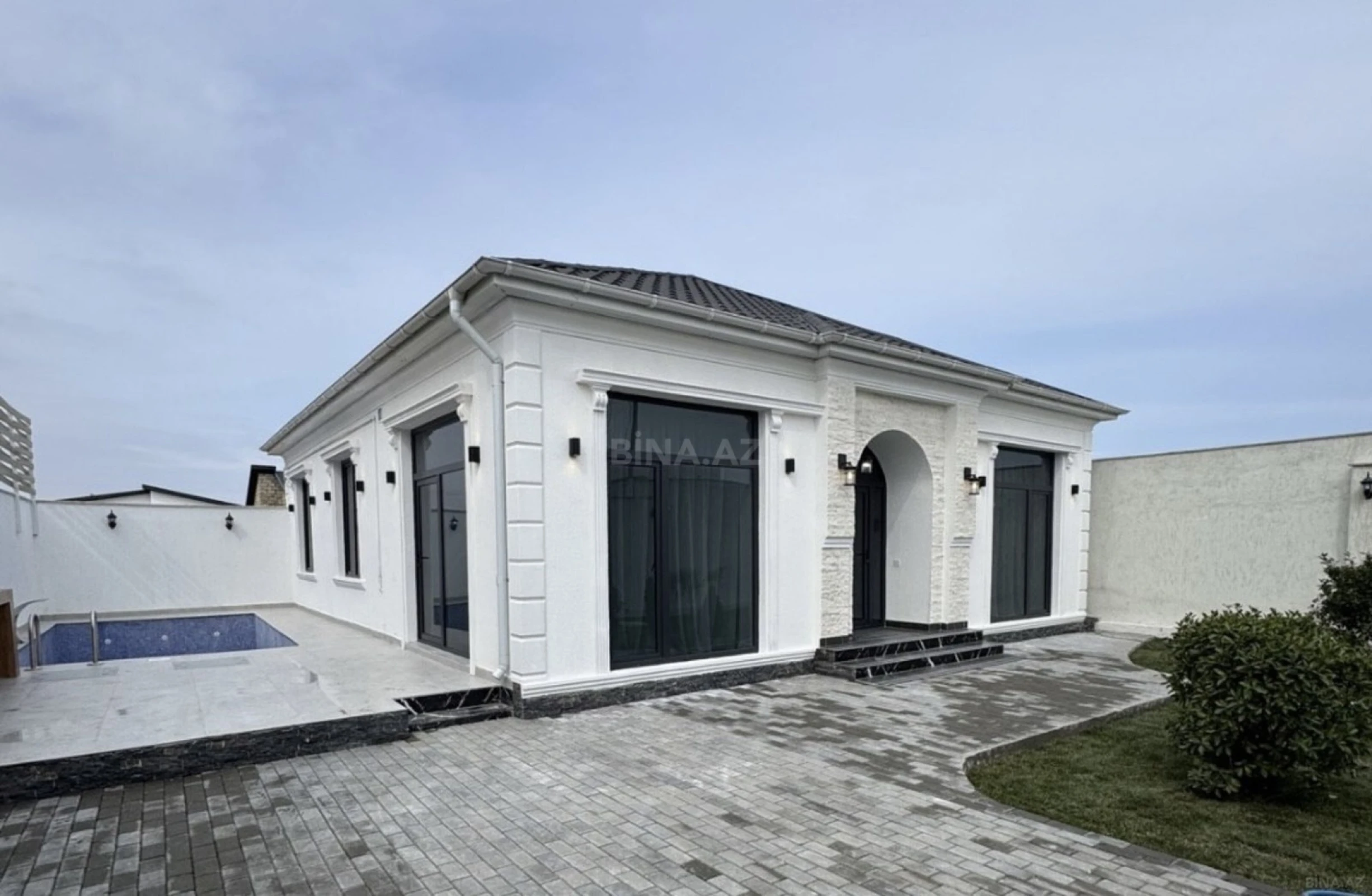 Satılır 4 otaqlı həyət evi 110 m²