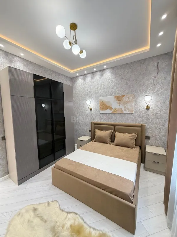 Satılır 4 otaqlı həyət evi 170 m²