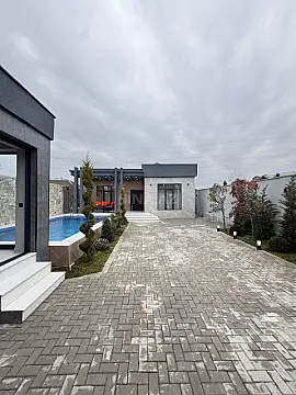 Satılır 4 otaqlı həyət evi 170 m²