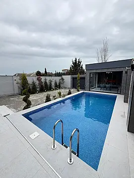 Satılır 4 otaqlı həyət evi 170 m²