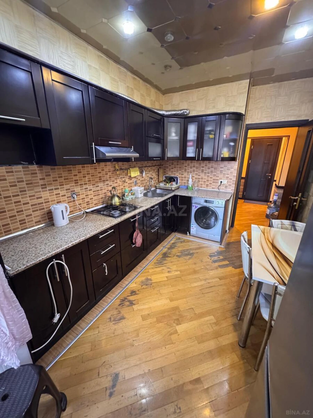 Satılır 3 otaqlı mənzil 120 m²
