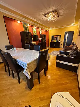 Satılır 3 otaqlı mənzil 120 m²