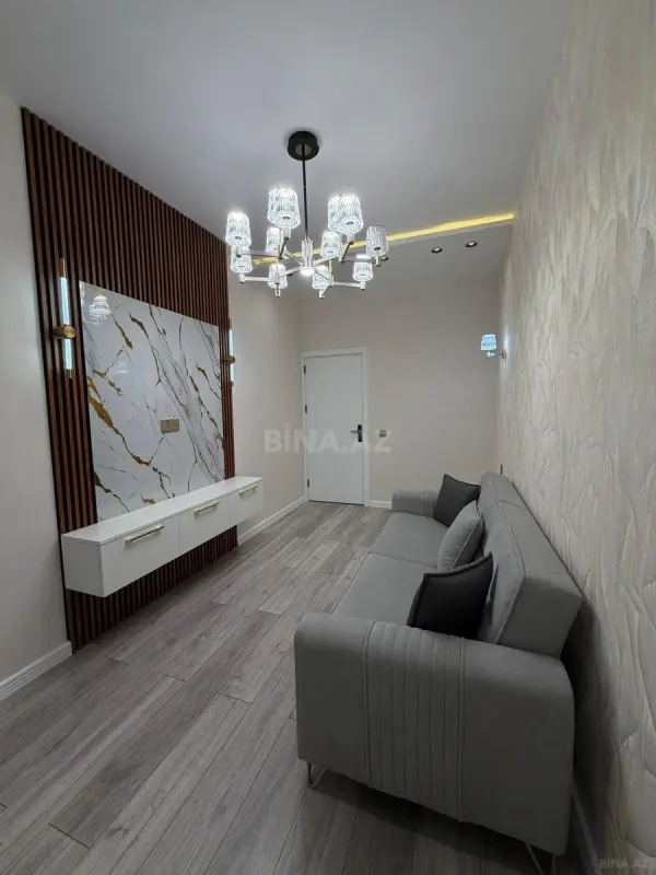 Satılır 2 otaqlı mənzil 78 m²
