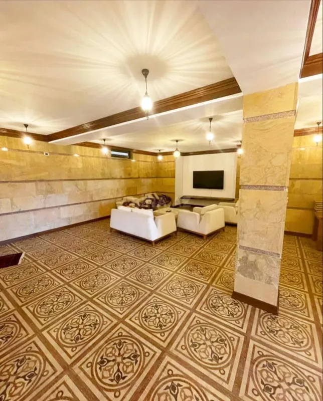 Satılır 7 otaqlı həyət evi 400 m²