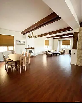Satılır 7 otaqlı həyət evi 400 m²