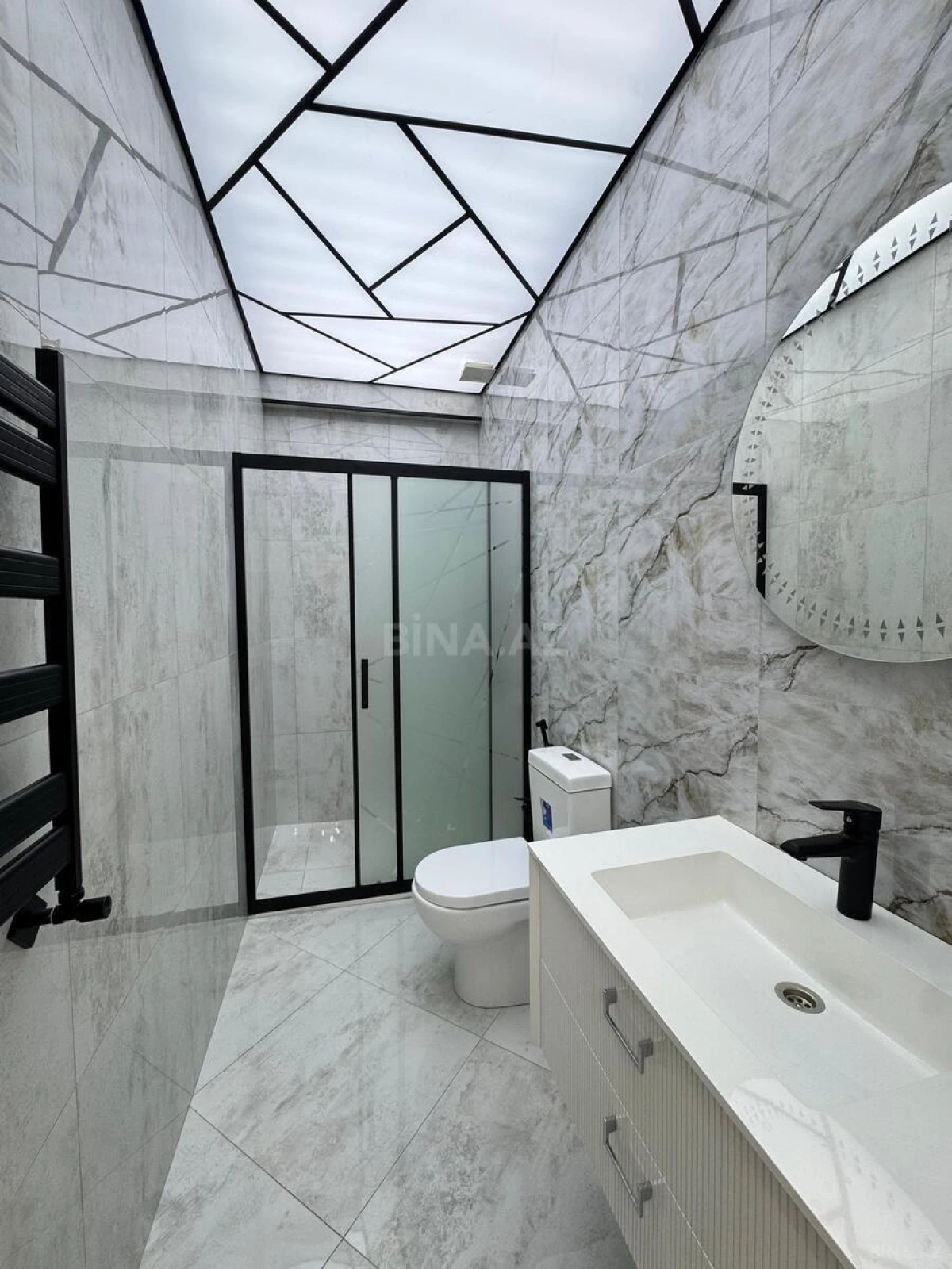 Satılır 3 otaqlı mənzil 68 m²