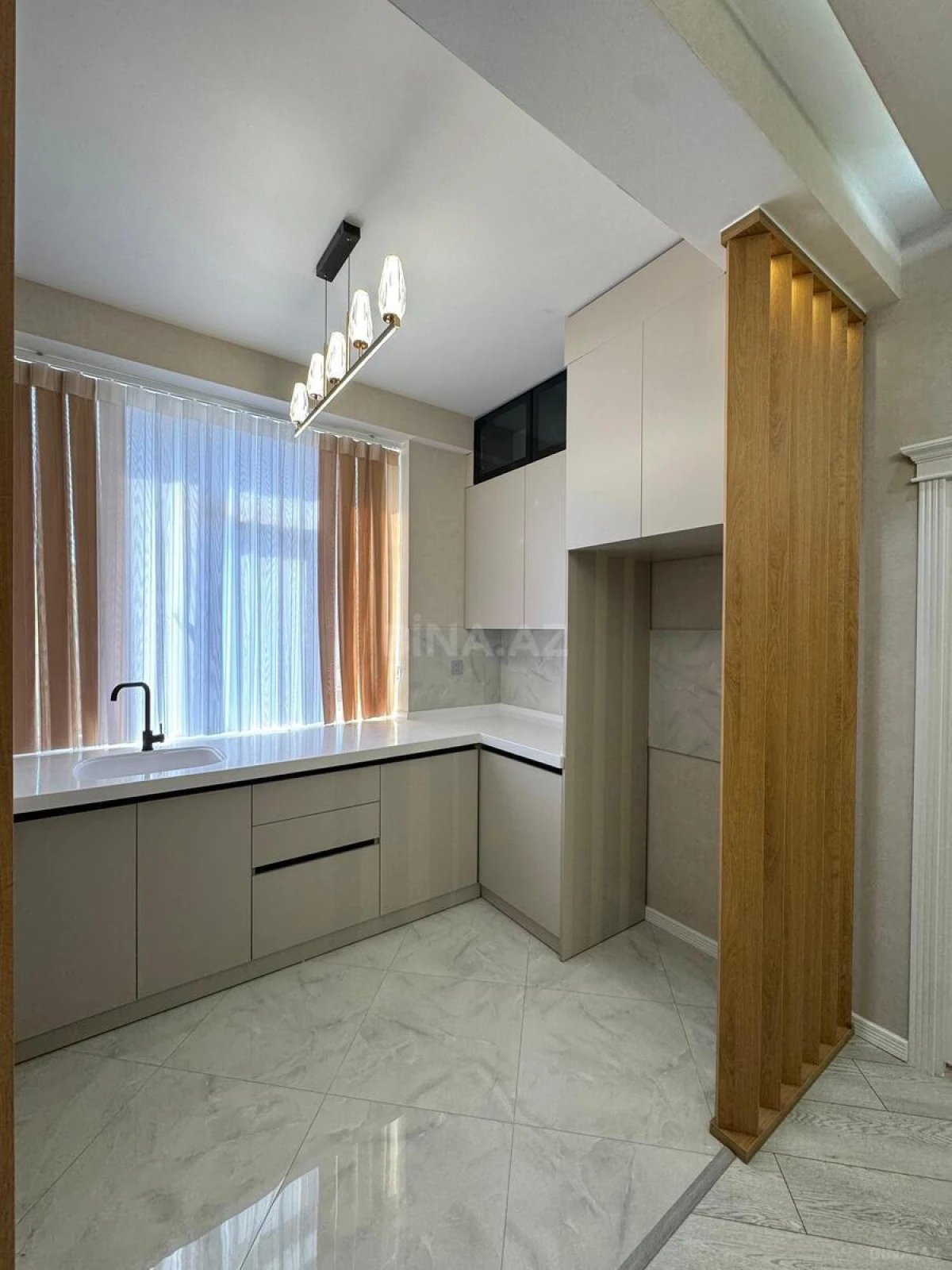 Satılır 3 otaqlı mənzil 68 m²