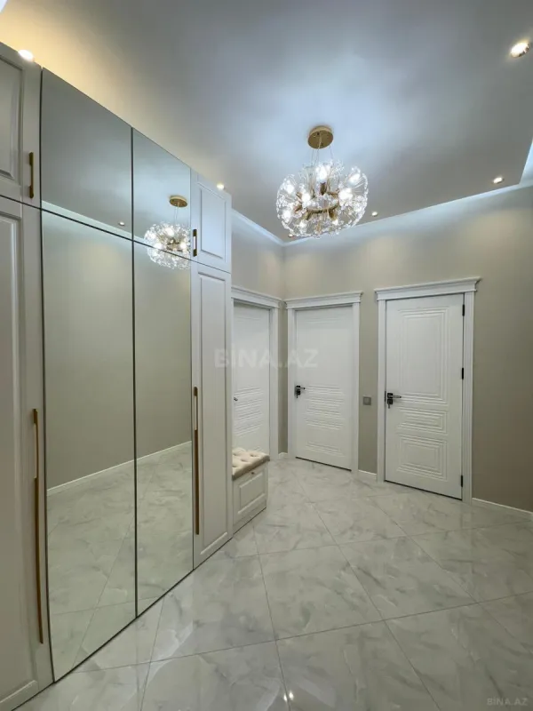 Satılır 3 otaqlı mənzil 68 m²