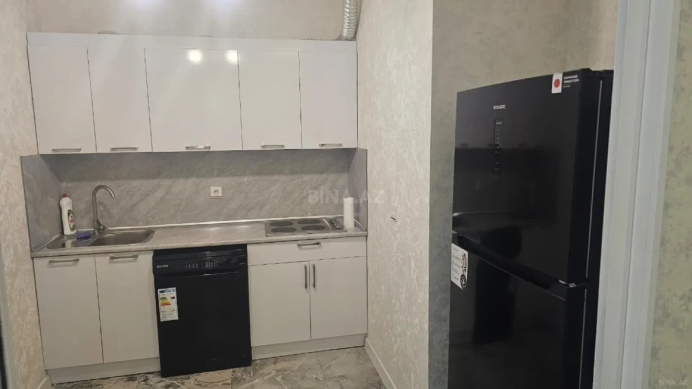 Satılır 2 otaqlı mənzil 65 m²