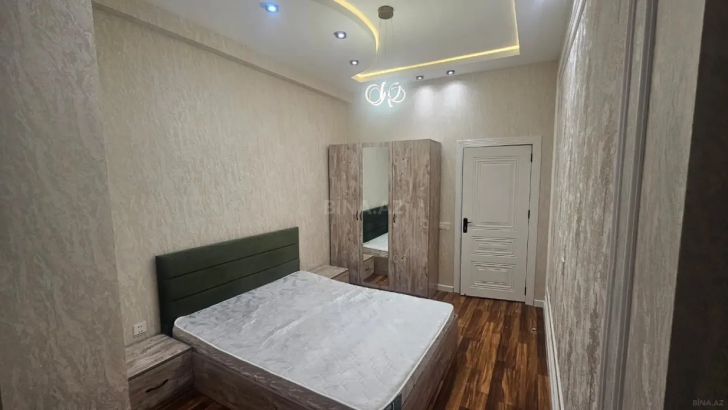 Satılır 2 otaqlı mənzil 65 m²