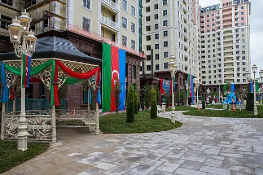 Satılır 2 otaqlı mənzil 65 m²