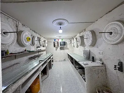 Satılır obyekt 80 m²