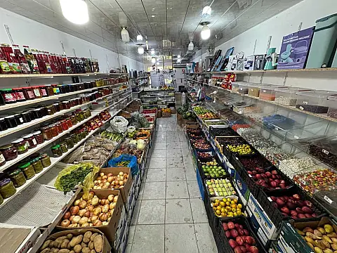 Satılır obyekt 80 m²