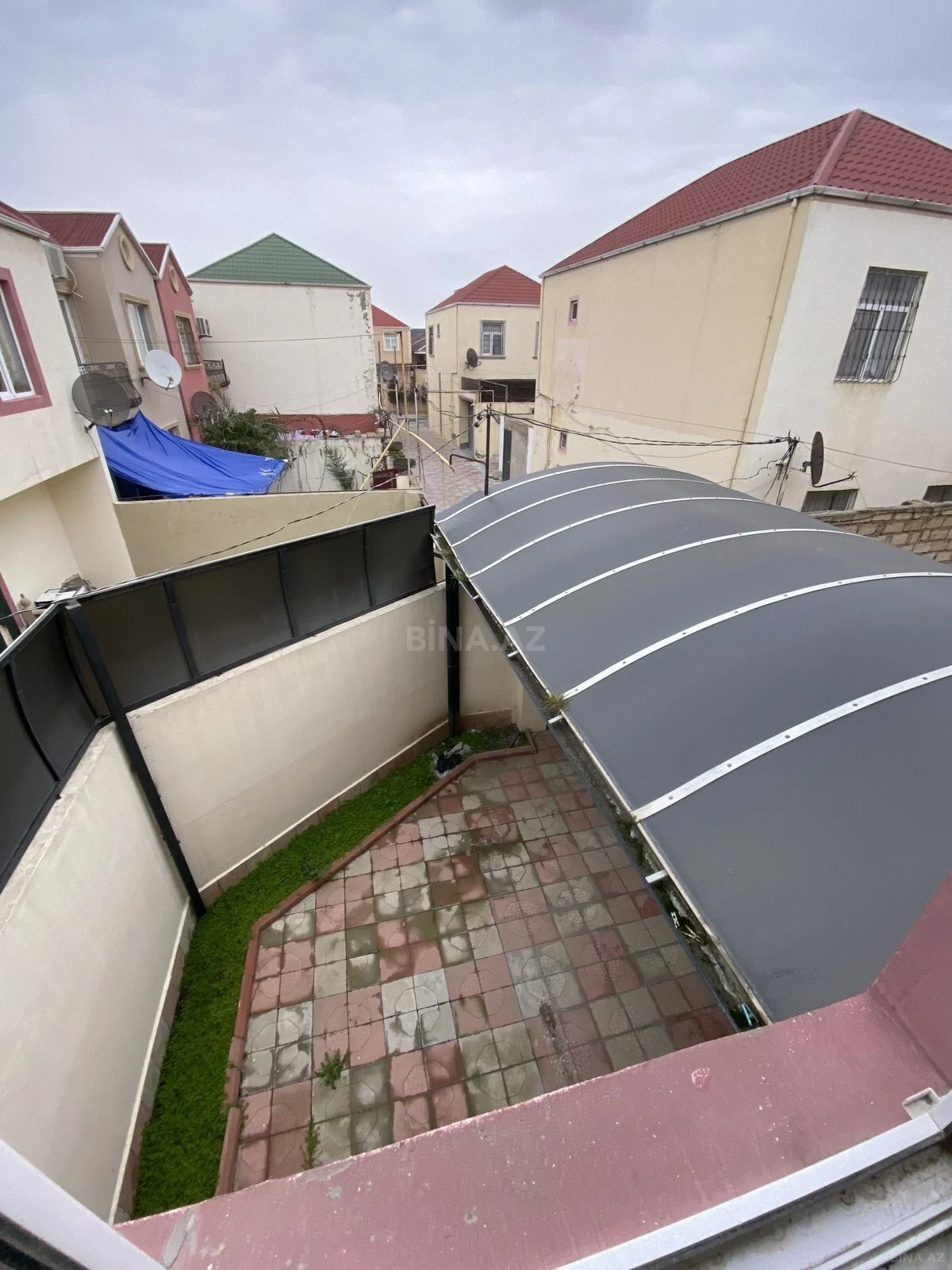 Satılır 5 otaqlı həyət evi 110 m²