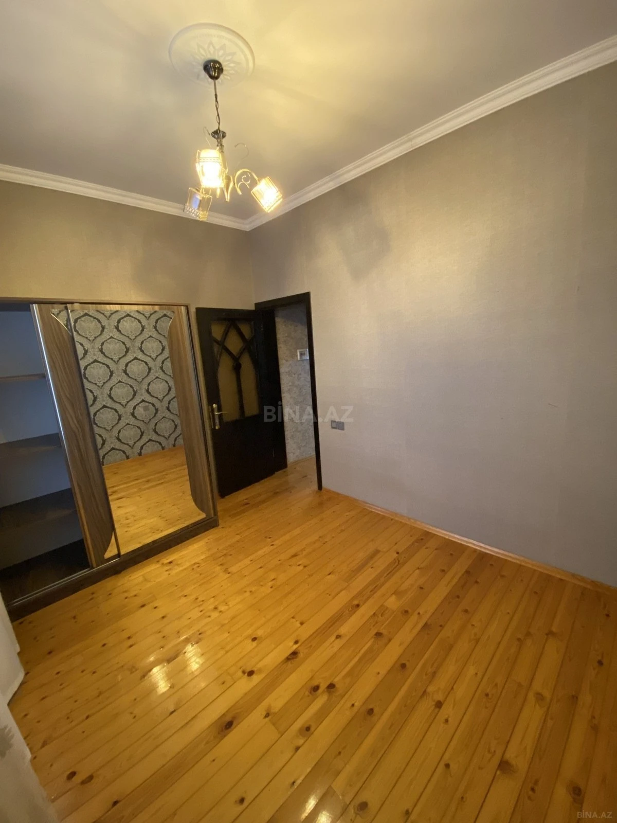 Satılır 5 otaqlı həyət evi 110 m²