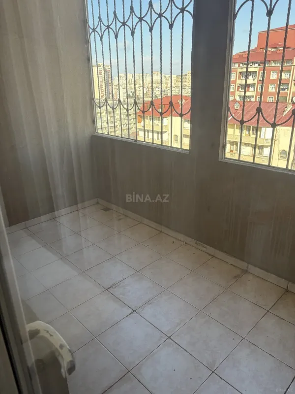 Satılır 6 otaqlı mənzil 440 m²