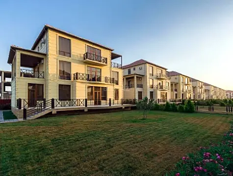 Kirayə verilir 4 otaqlı həyət evi 130 m² — Bakı, Buzovna 4 otaq 130.00 m²