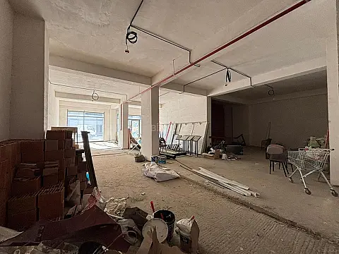 Kirayə verilir obyekt 230 m²