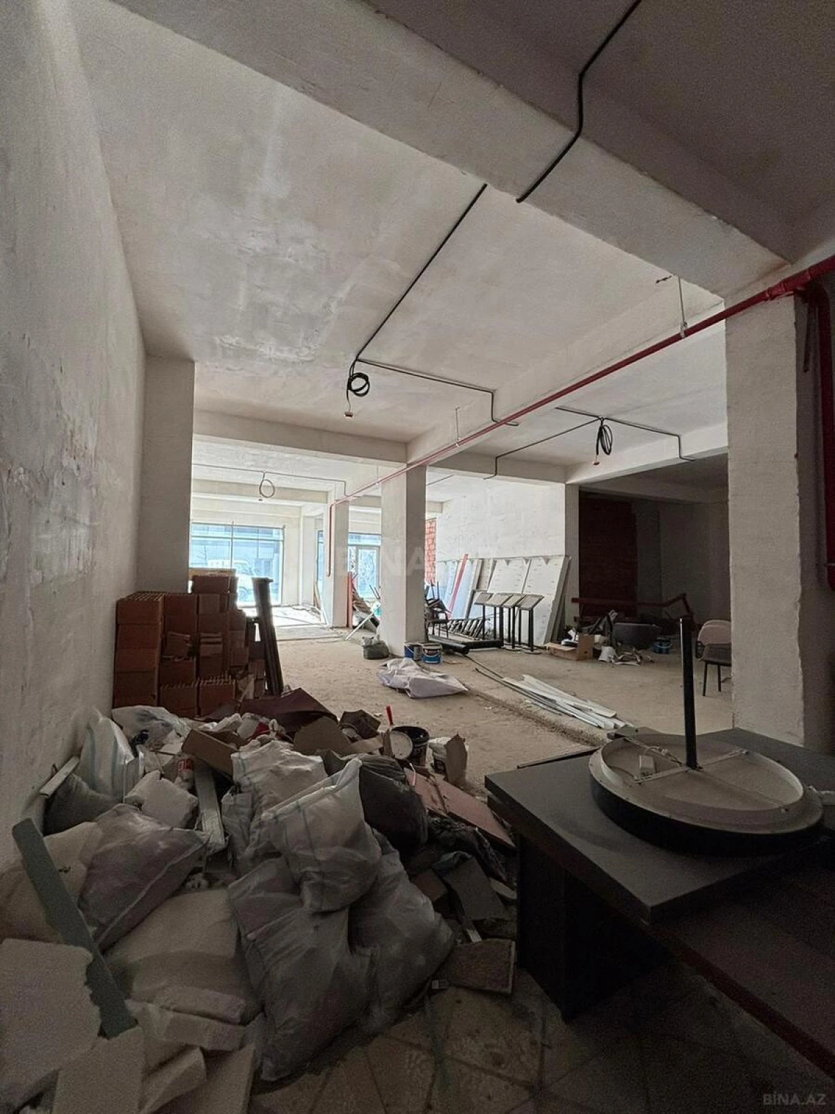 Kirayə verilir obyekt 230 m²