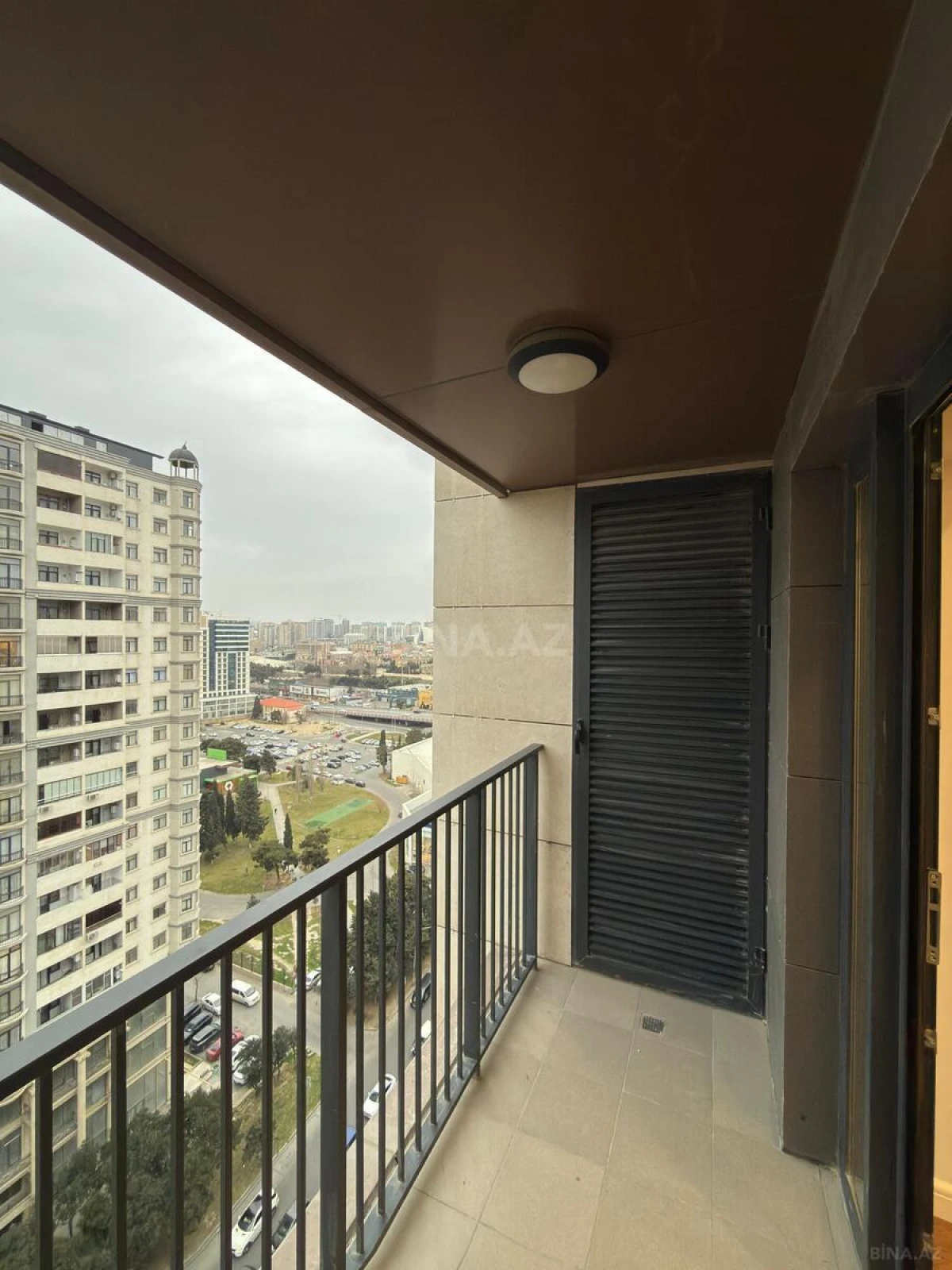 Satılır 2 otaqlı mənzil 68.3 m²