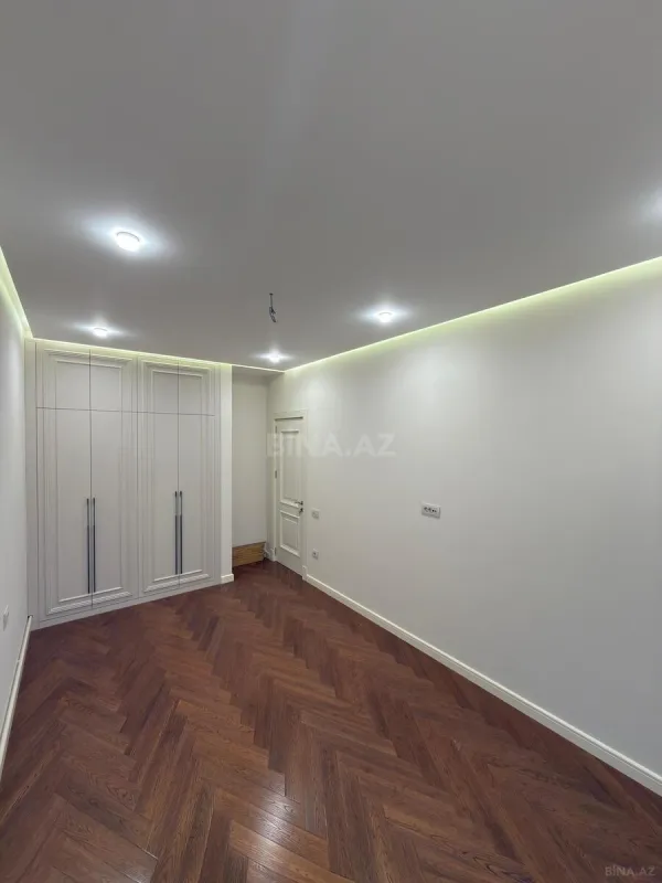 Satılır 2 otaqlı mənzil 68.3 m²