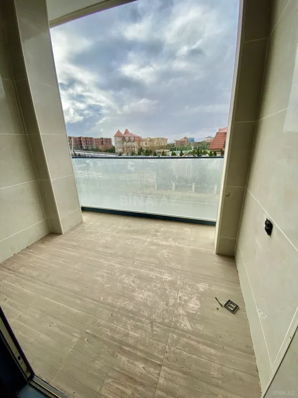 Satılır 2 otaqlı mənzil 66.9 m²