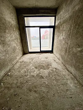 Satılır 2 otaqlı mənzil 66.9 m²