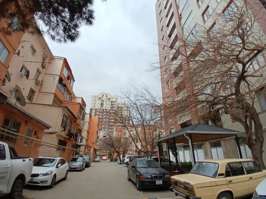Kirayə verilir 1 otaqlı mənzil 40 m²