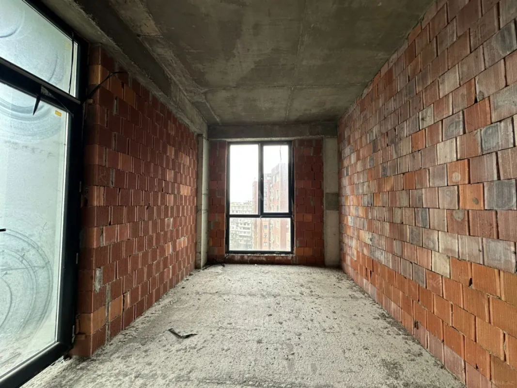 Satılır 3 otaqlı mənzil 117 m²