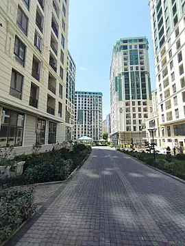 Satılır 3 otaqlı mənzil 117 m²
