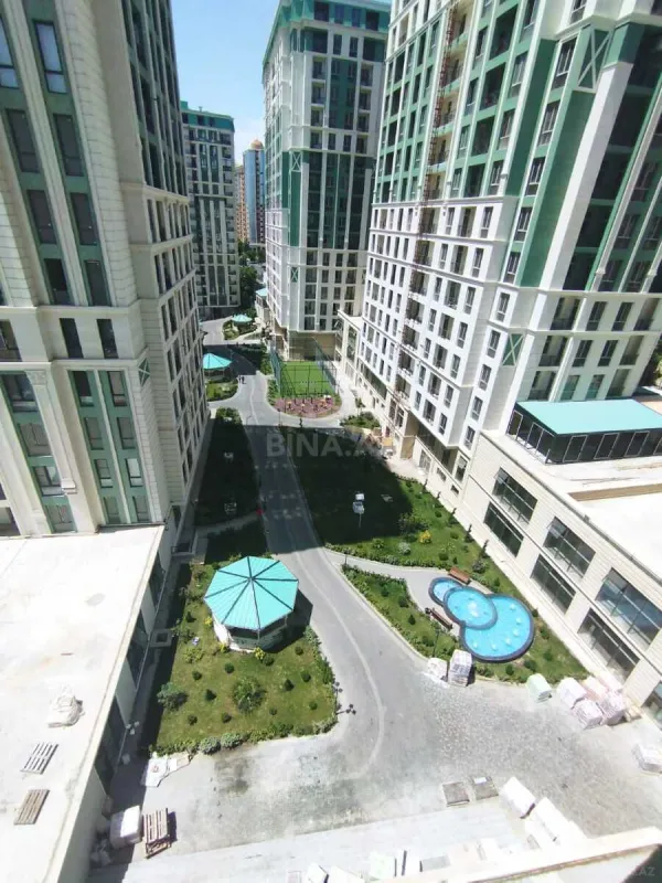 Satılır 3 otaqlı mənzil 117 m²