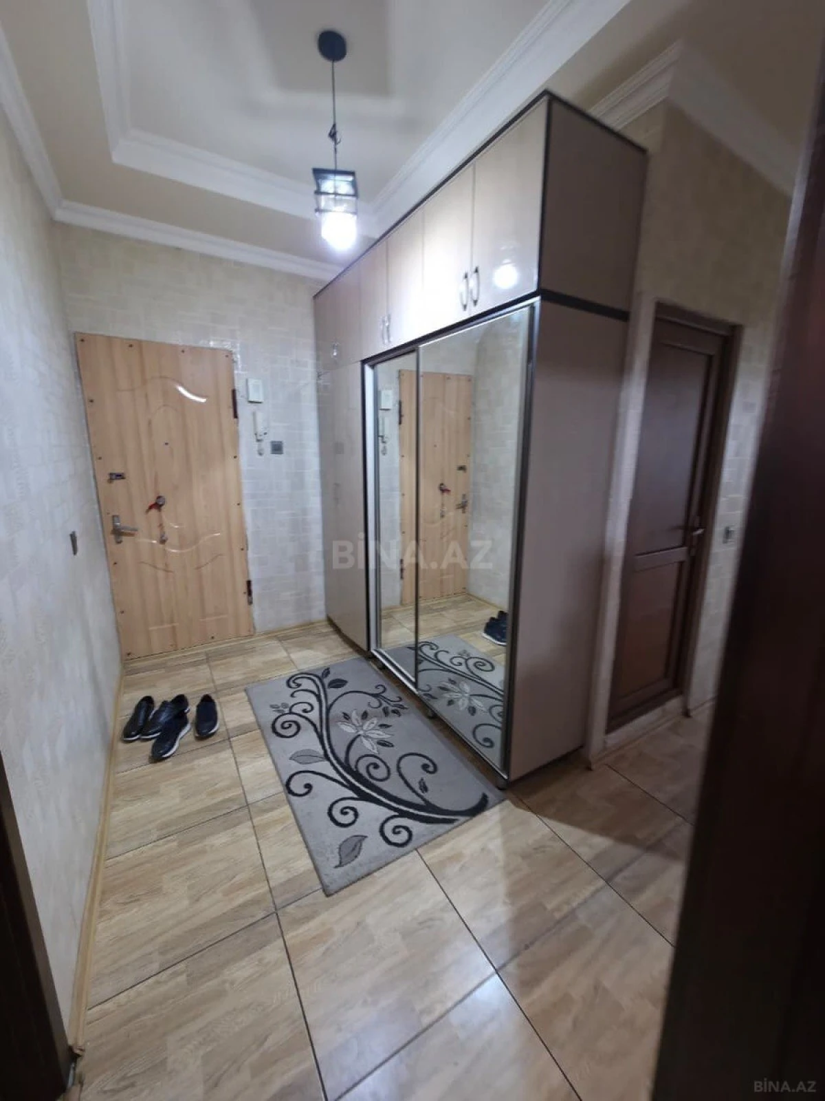Satılır 3 otaqlı mənzil 90 m²