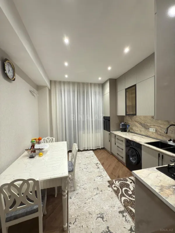 Satılır 3 otaqlı mənzil 117 m²
