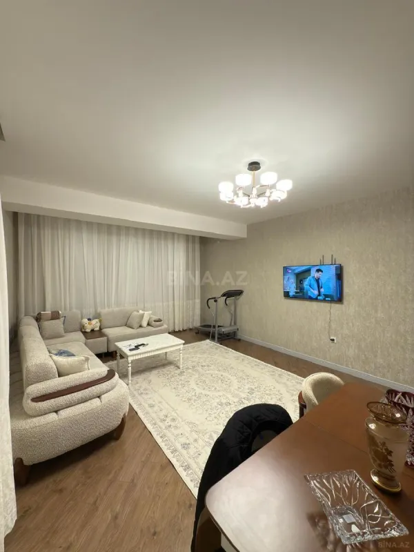 Satılır 3 otaqlı mənzil 117 m²