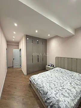 Satılır 3 otaqlı mənzil 117 m²