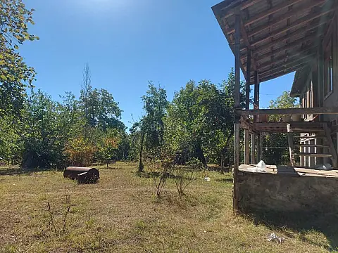 Satılır 5 otaqlı həyət evi 130 m²