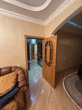 Satılır 4 otaqlı mənzil 110 m²