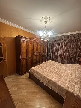 Satılır 4 otaqlı mənzil 110 m²
