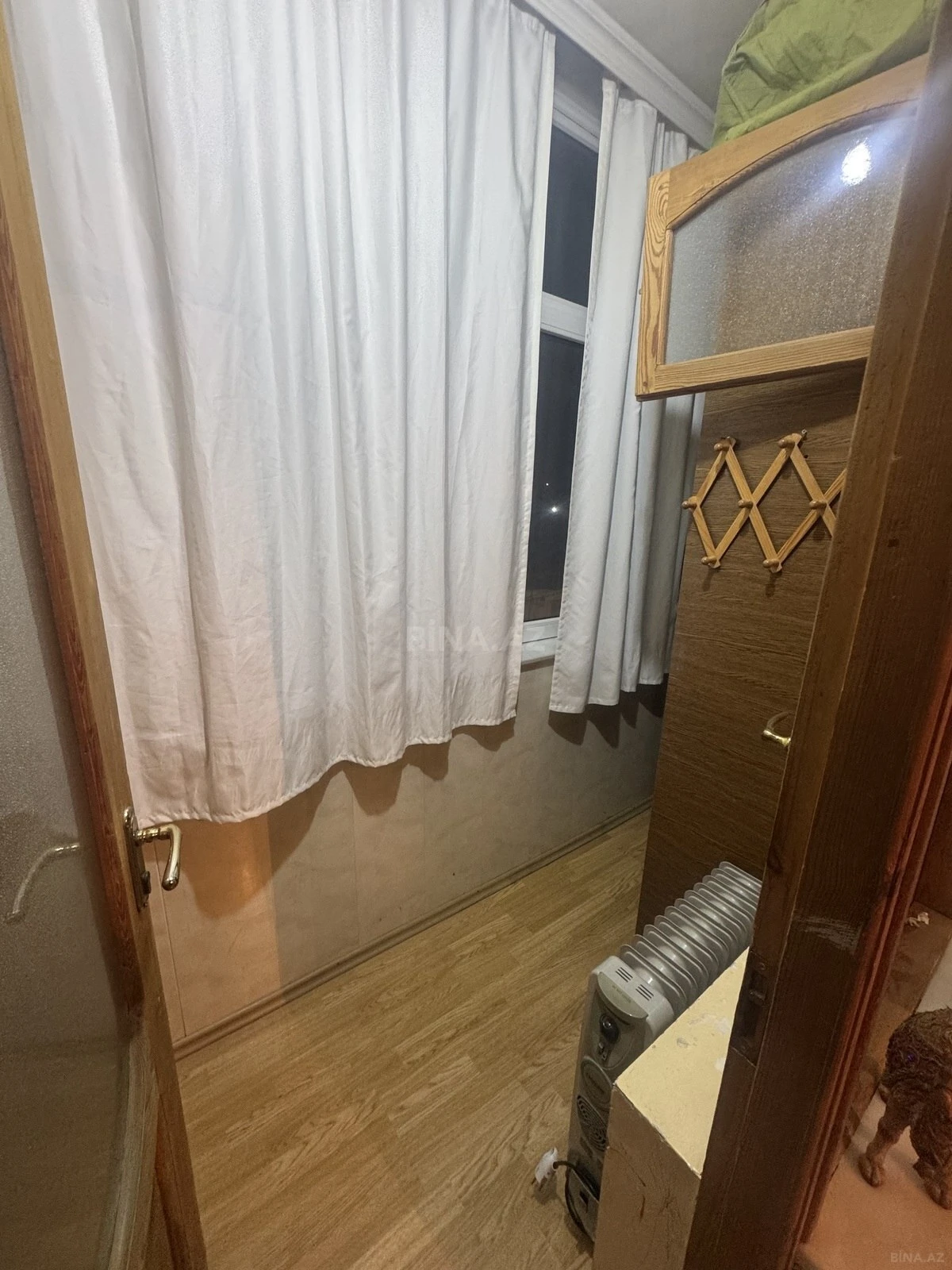 Satılır 4 otaqlı mənzil 110 m²