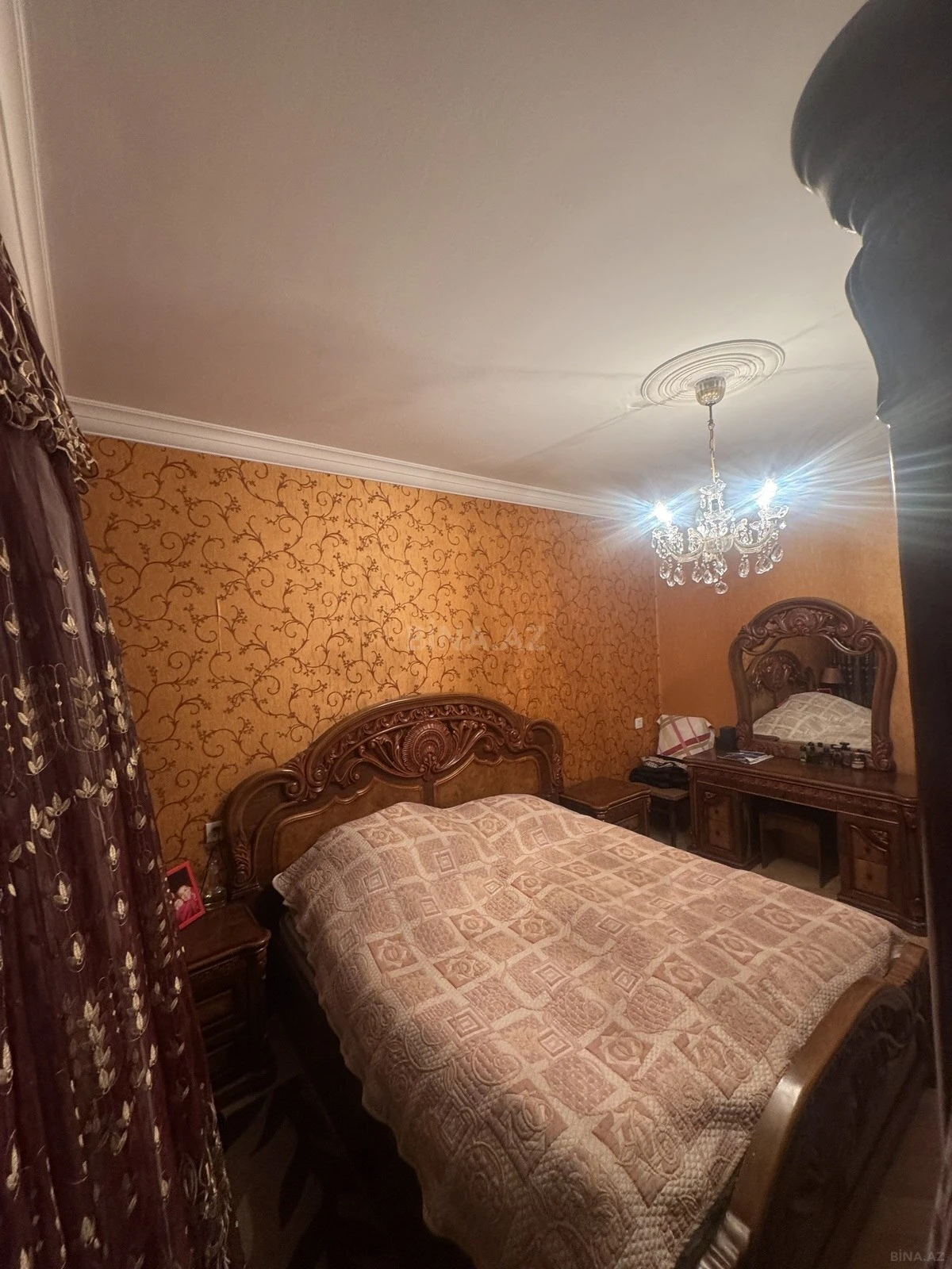 Satılır 4 otaqlı mənzil 110 m²