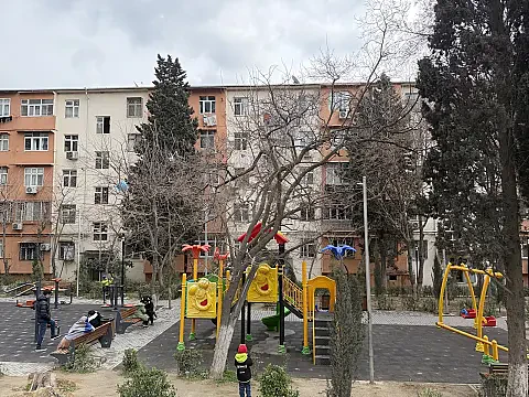 Satılır 2 otaqlı mənzil 55 m² — Bakı, Memar Əcəmi yanı 2 otaq 55.00 m²
